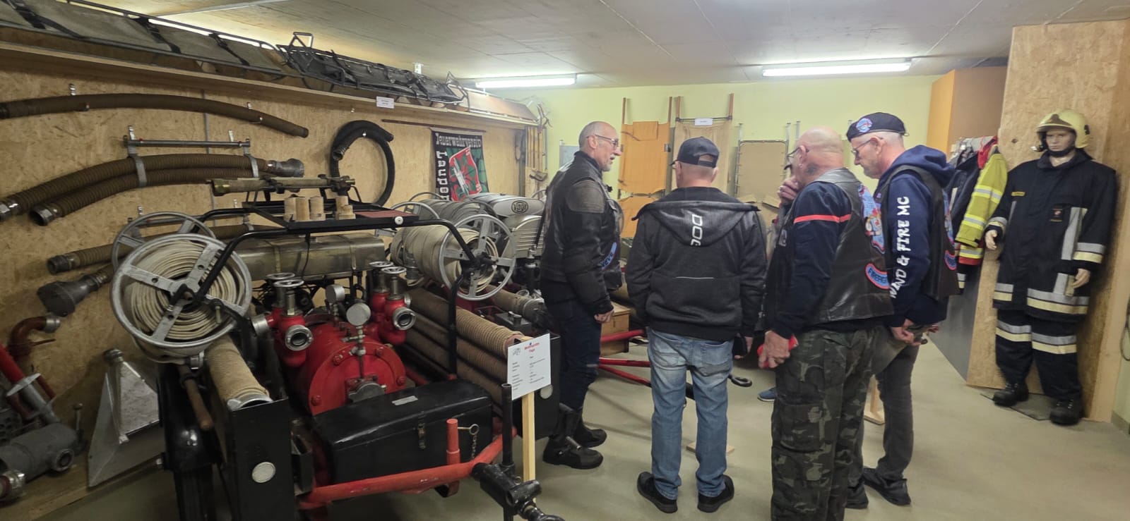 Les membres du club pendant la visite