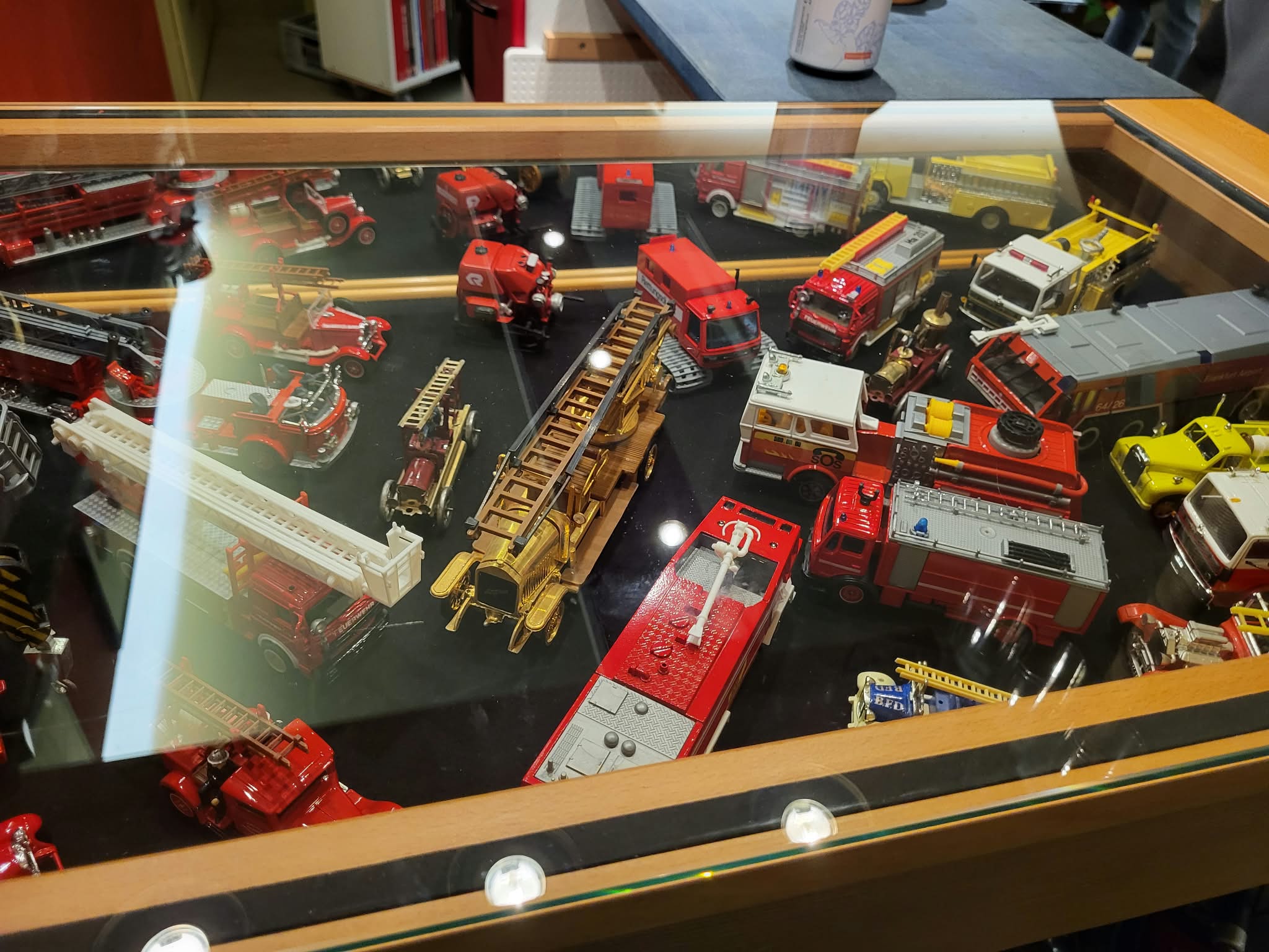 Collection de miniatures de pompiers